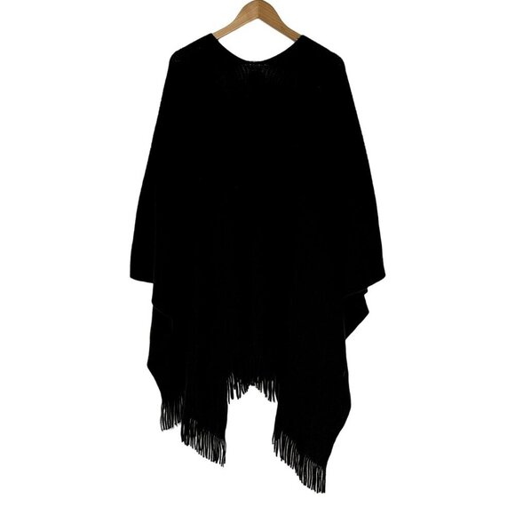 Vince Camuto Black Fringe Poncho Sweater Size One Size - Picture 2 of 6